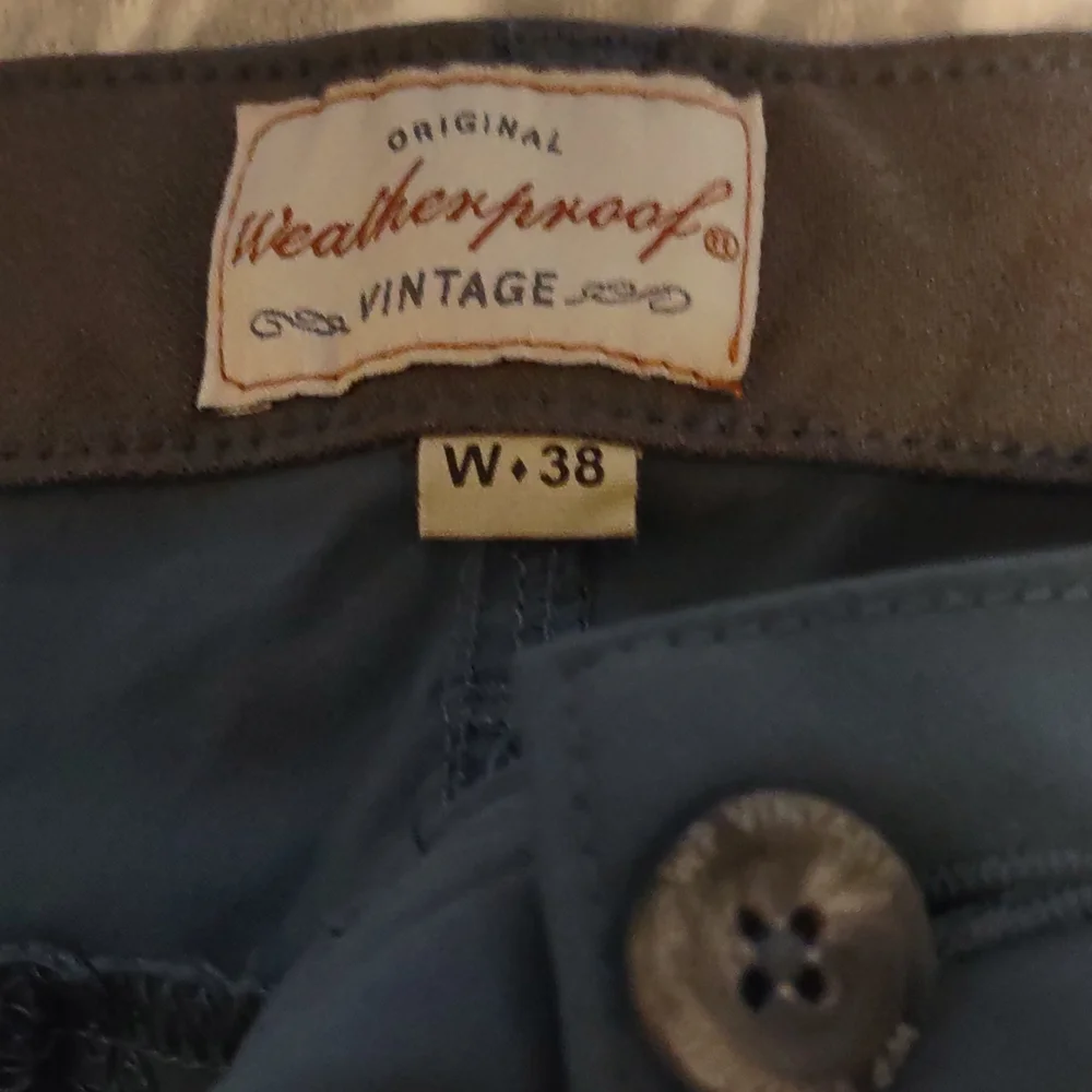 Bundle of men's shorts waist size 38. Men's. Weekend offers sales. - Picture 3 of 5